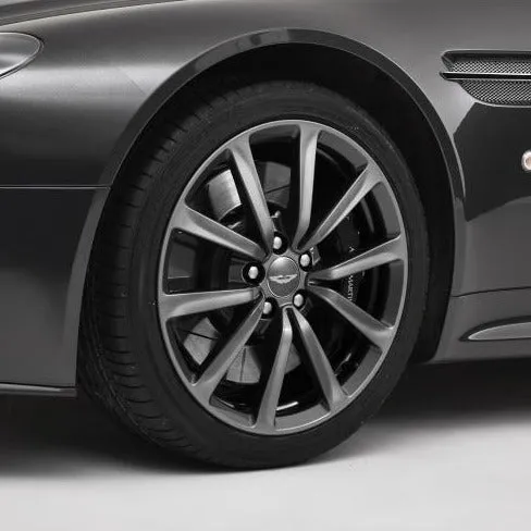 Aston Martin 19" 10-Spoke Lightning Wheel