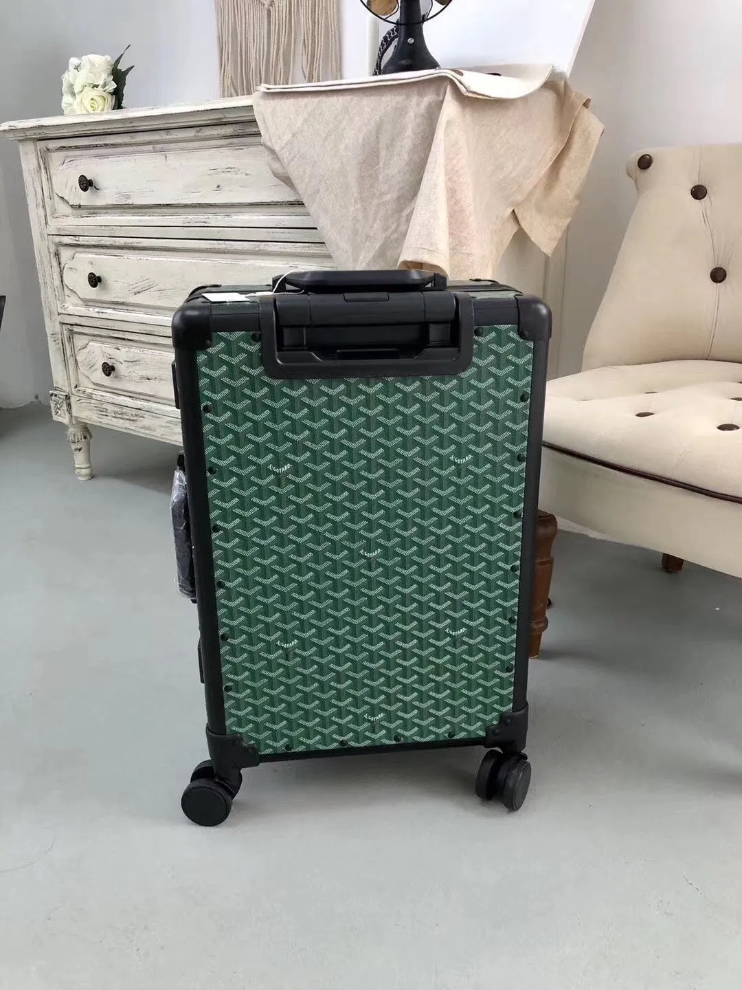 Goyard Rolling Vali Green For Men, LuGucciage 20in/51cm LV