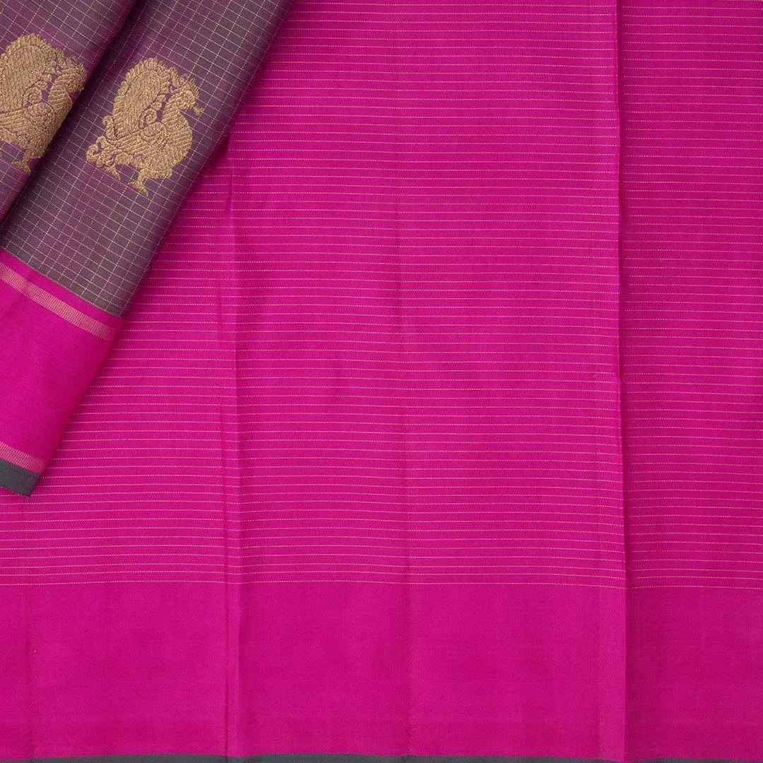 Shot Colour Micro Checked Silk Saree With Elephant Design On The Pallu